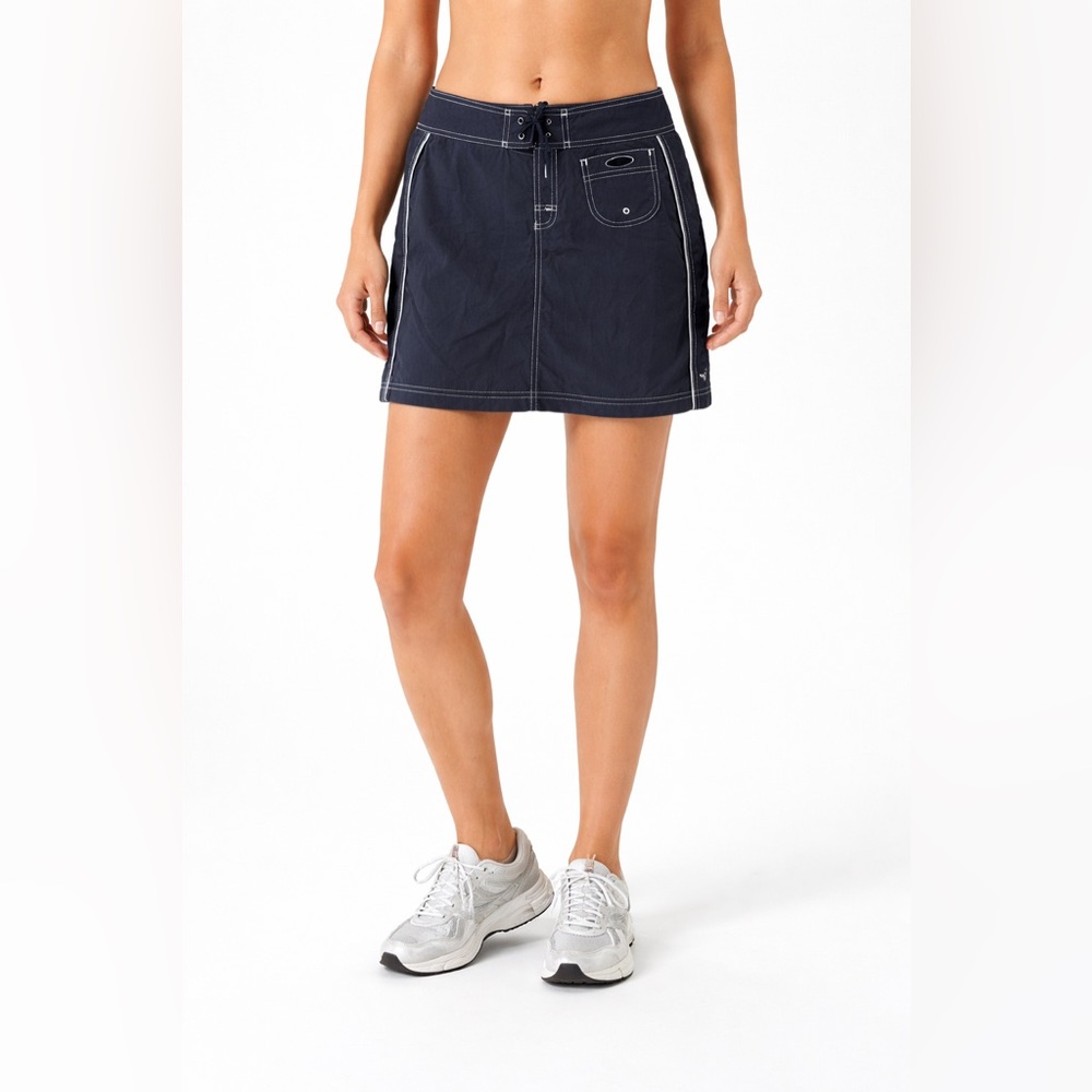 The North Face Women’s Overboard Classic Black Athletic Cargo Nylon Skirt Size 6